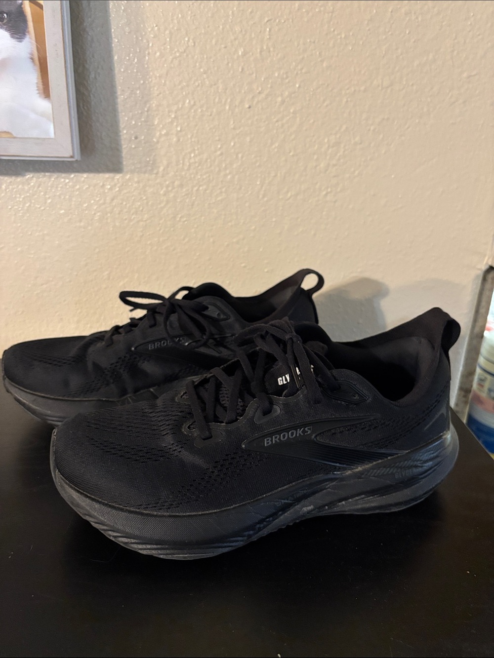 Brooks Men's All-Black Athletic Running Shoes